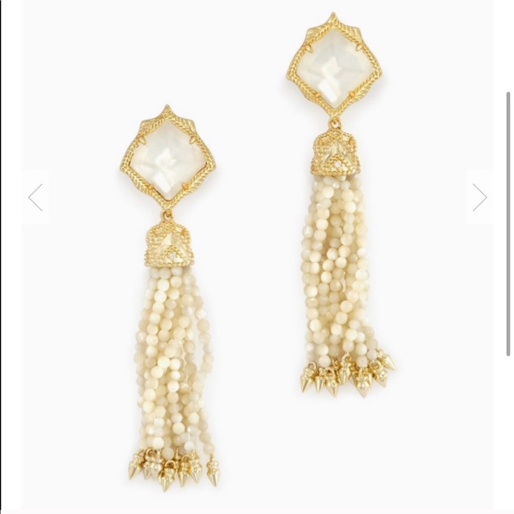 Kendra Scott Mischa mother of pearl earrings